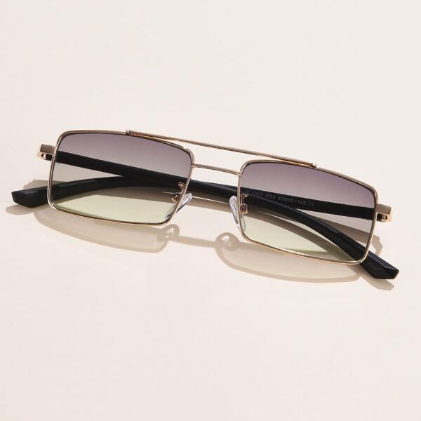 

Square Metal Frame Sunglasses