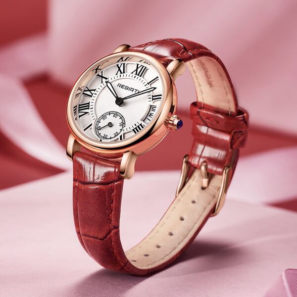 

Round Pointer Date Quartz Watch