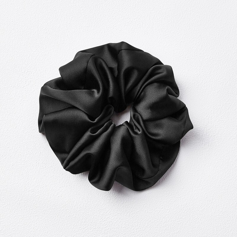

SOLID SCRUNCHIE, Black