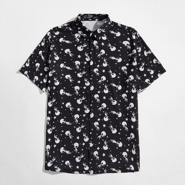 

Men Collared Alien and Star Print Shirt, Black and white