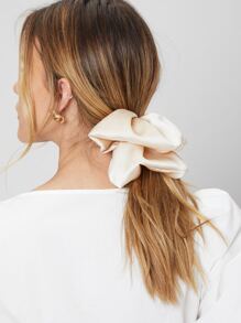 MOTF PREMIUM SOLID SCRUNCHIE - Apricot - View 2