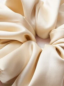 MOTF PREMIUM SOLID SCRUNCHIE - Apricot - View 5