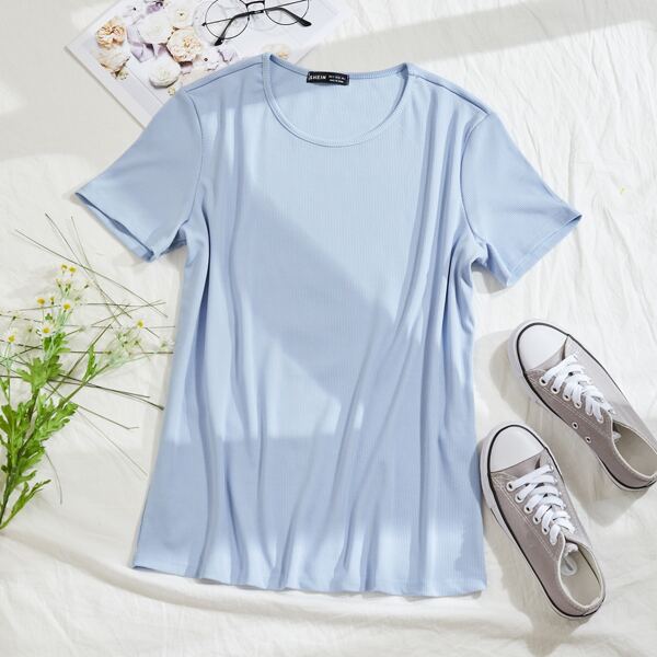

Solid Round Neck Tee, Baby blue