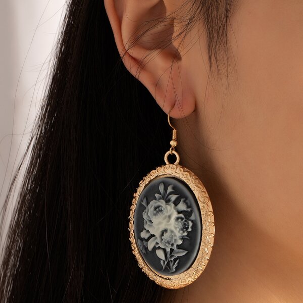 

Flower Pattern Drop Earrings, Multicolor
