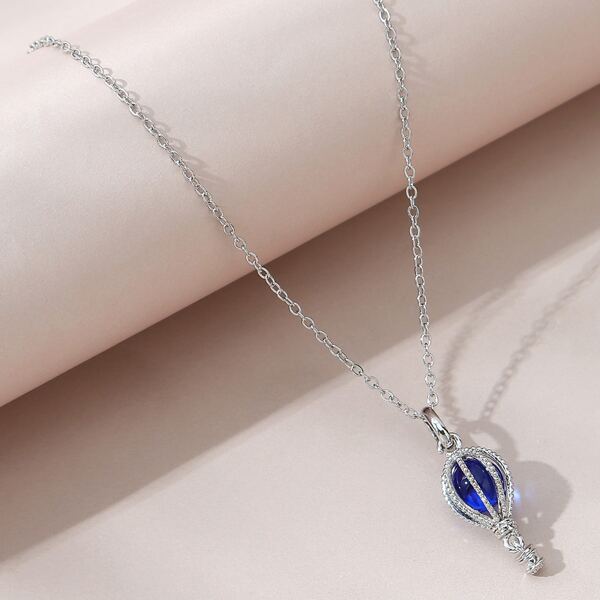 

Hot Air Balloon Charm Necklace, Blue