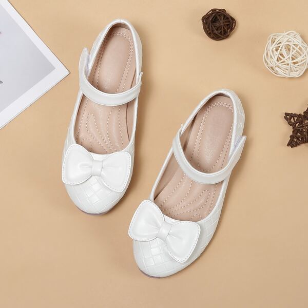 

Girls Bow Decor Braided Design Flats, White