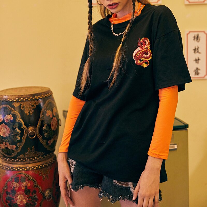 

Dragon Graphic Oversized Tee, Black