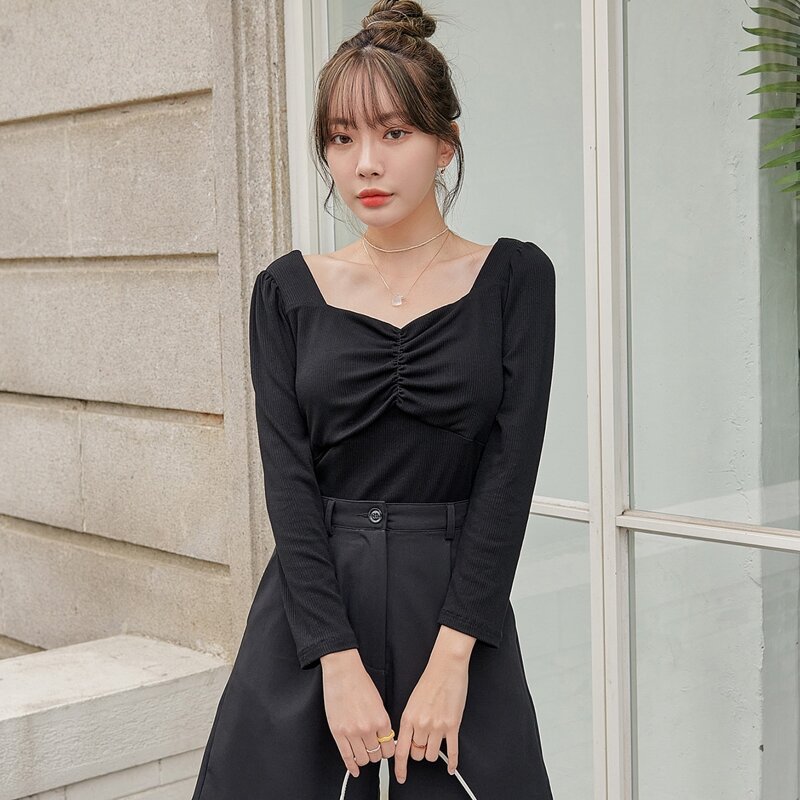

Solid Sweetheart Neck Top, Black