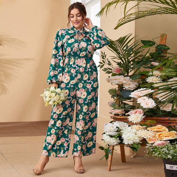 

Plus Lantern Sleeve Cutout Front Allover Floral Jumpsuit, Multicolor