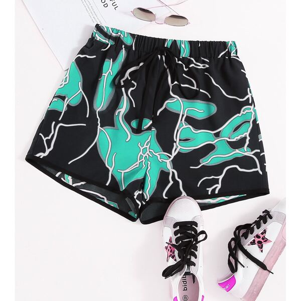 

Graphic Print Tie Front Shorts, Multicolor