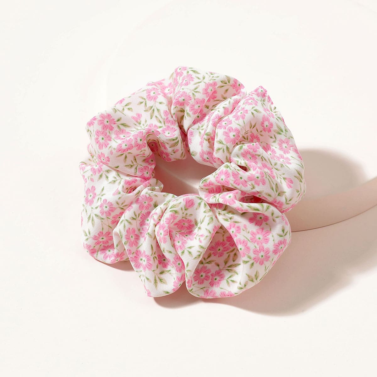 

Ditsy Floral Print Scrunchie, Multicolor
