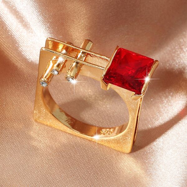 

Zircon Decor Ring, Gold