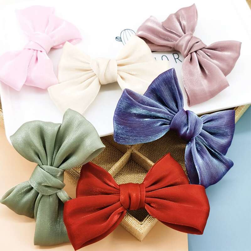 

2pcs Random Bow Hair Clip, Multicolor