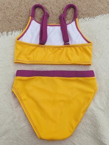 Ropa de playa de verano para bebé niña con ribete de contraste - Amarillo - Ver 2