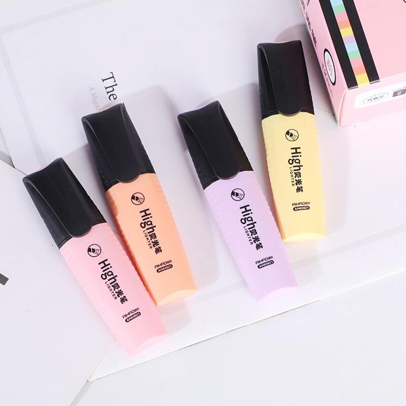 

1pc Random Mini Highlighter Pen, Multicolor