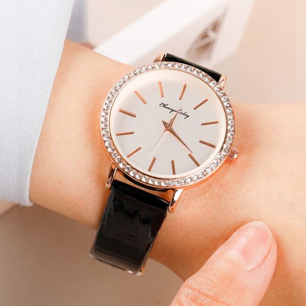 

Rhinestone Decor Round Pointer Quartz Watch