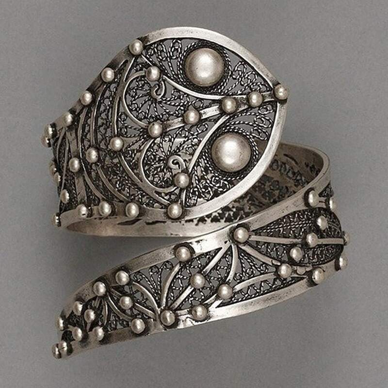 

Snake Design Ring, Antique silver