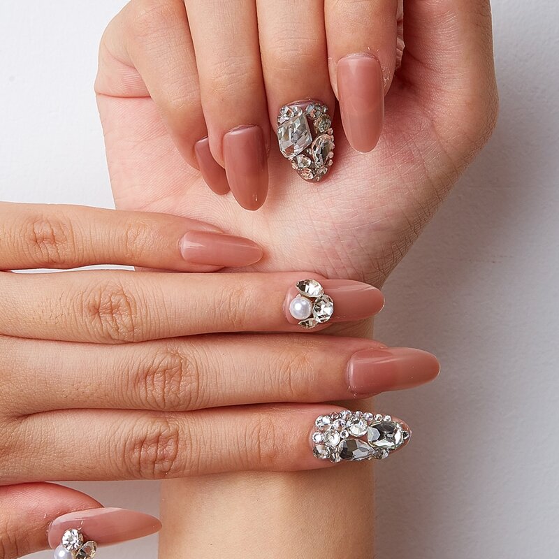 

24pcs Rhinestone Decor Fake Nail & 1sheet Tape, Multicolor