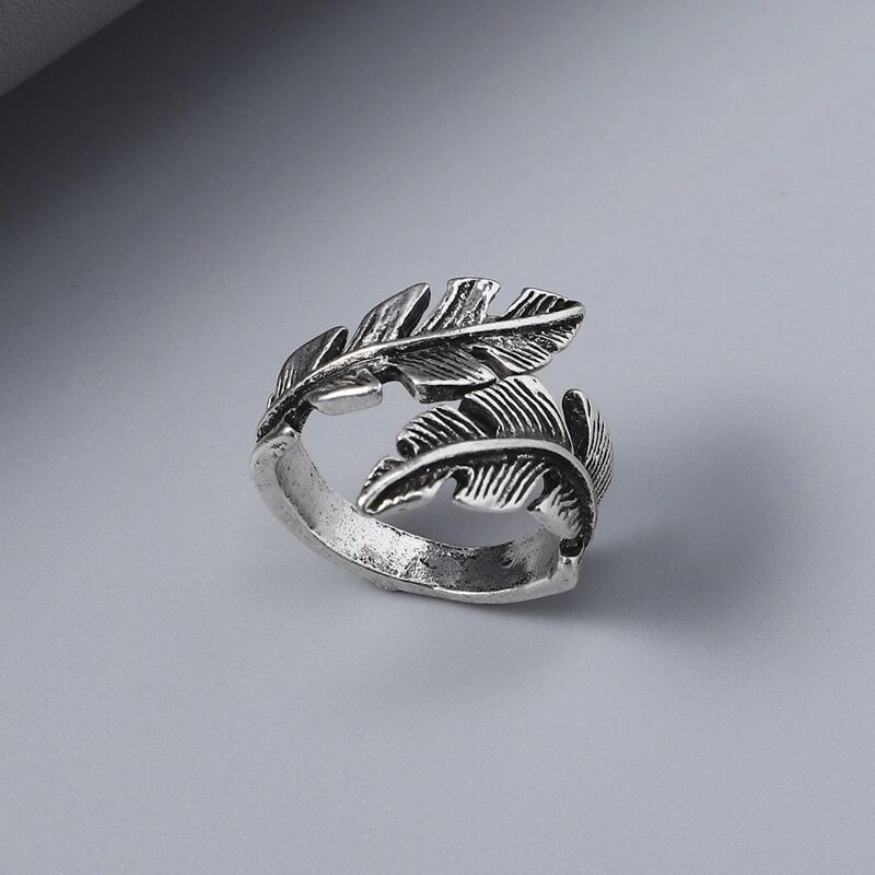 

Leaf Design Ring, Silver