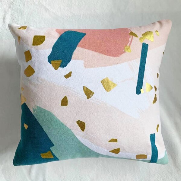 

Graphic Print Cushion Cover Without Filler, Multicolor