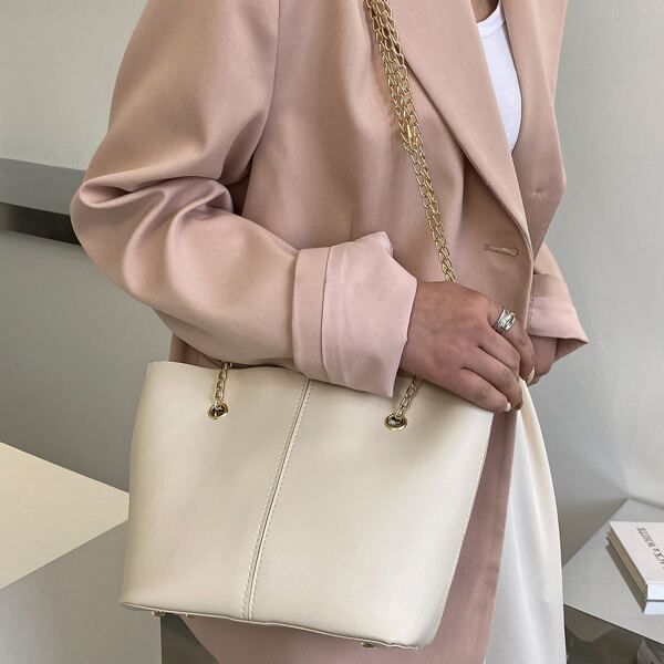 

Minimalist Chain Shoulder Bag, Beige