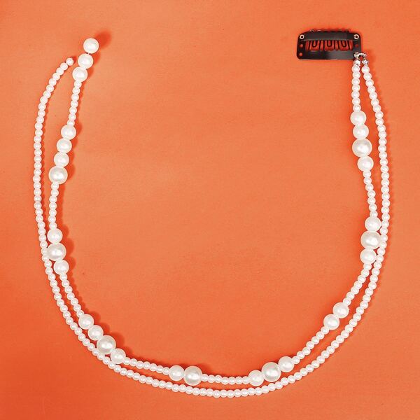 

Faux Pearl Decor Hair Clip, White