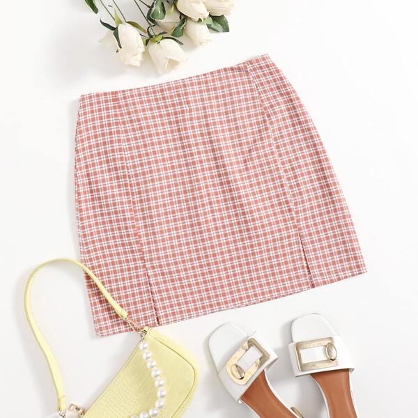 

Plaid Split Hem Skirt, Pink