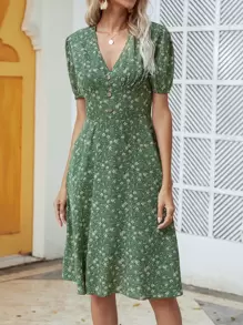 Breezaya Ditsy Floral Button A-line Dress - Green - View 5