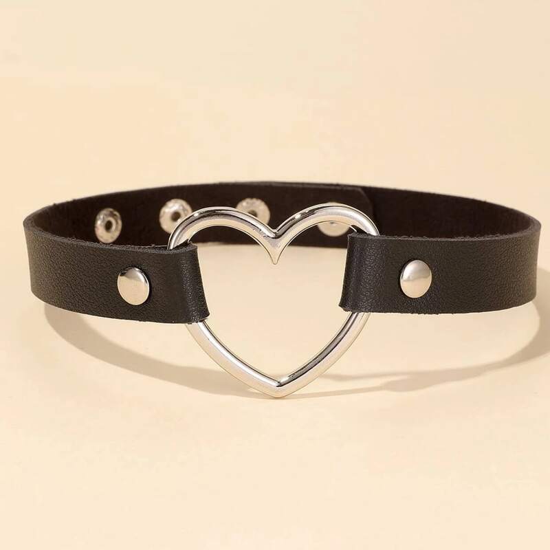 

Heart Decor Choker, Black