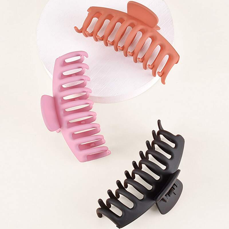

3pcs Solid Hair Claw, Multicolor