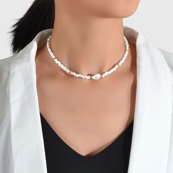 

Simple Beaded Necklace, White