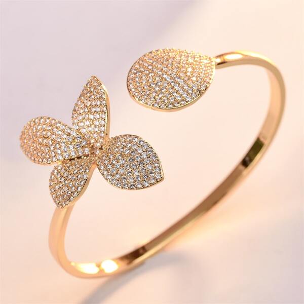 

Flower Decor Cuff Bangle, Gold