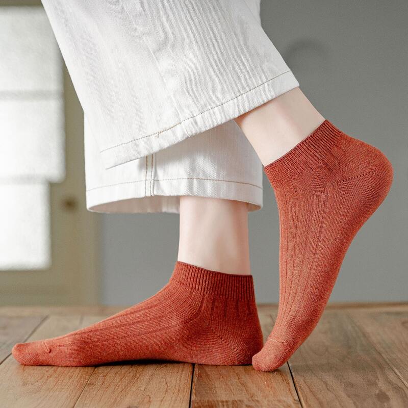 

1pair Solid Ankle Socks, Redwood