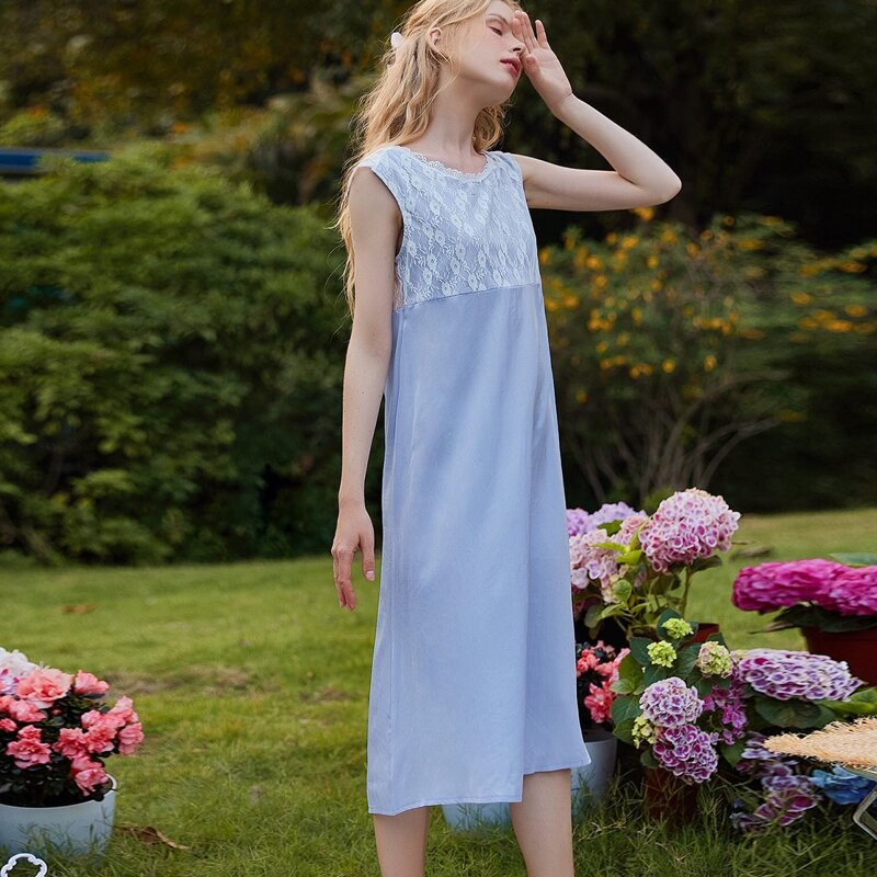 

Contrast Lace Sleeveless Night Dress, Baby blue