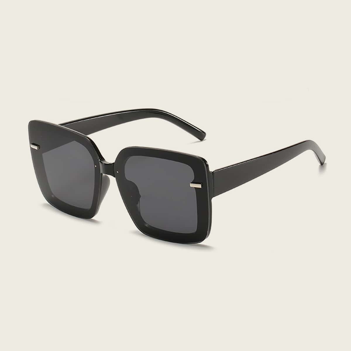 

Square Frame Sunglasses