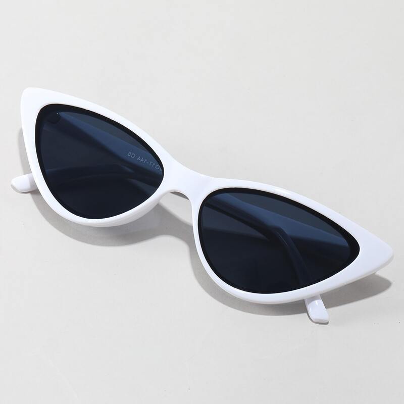 

Cat Eye Sunglasses