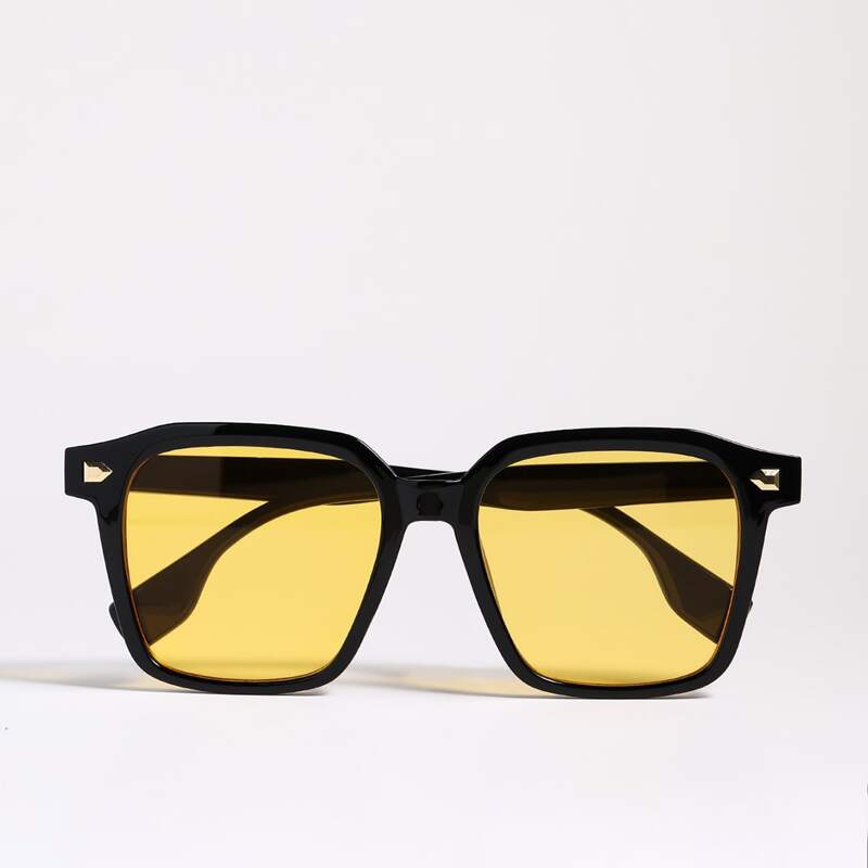 

Square Frame Sunglasses