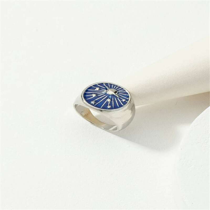 

Spaceship Cuff Ring, Silver