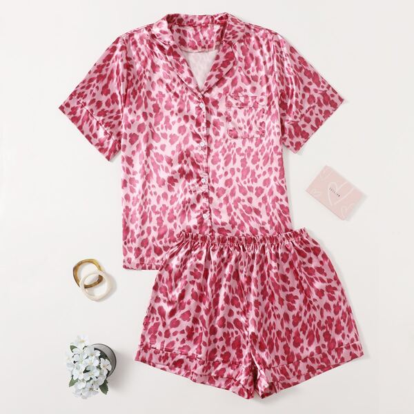 

Plus Allover Print Lapel Neck Satin PJ Set, Hot pink