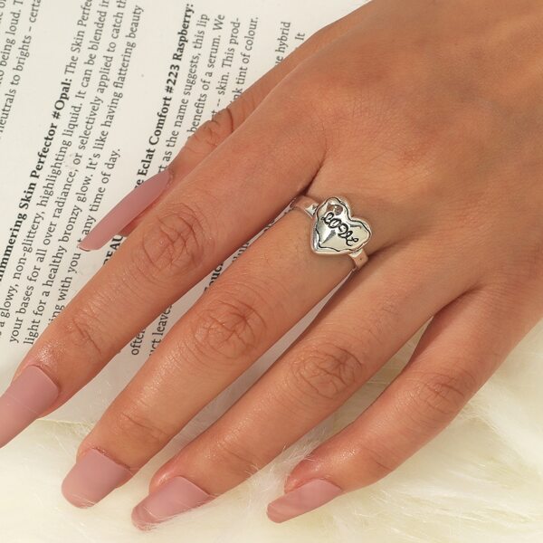 

Heart Detail Ring, Silver