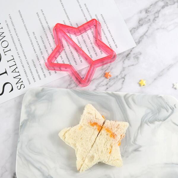 

1pc Star Shaped Toast Cutter, Pink