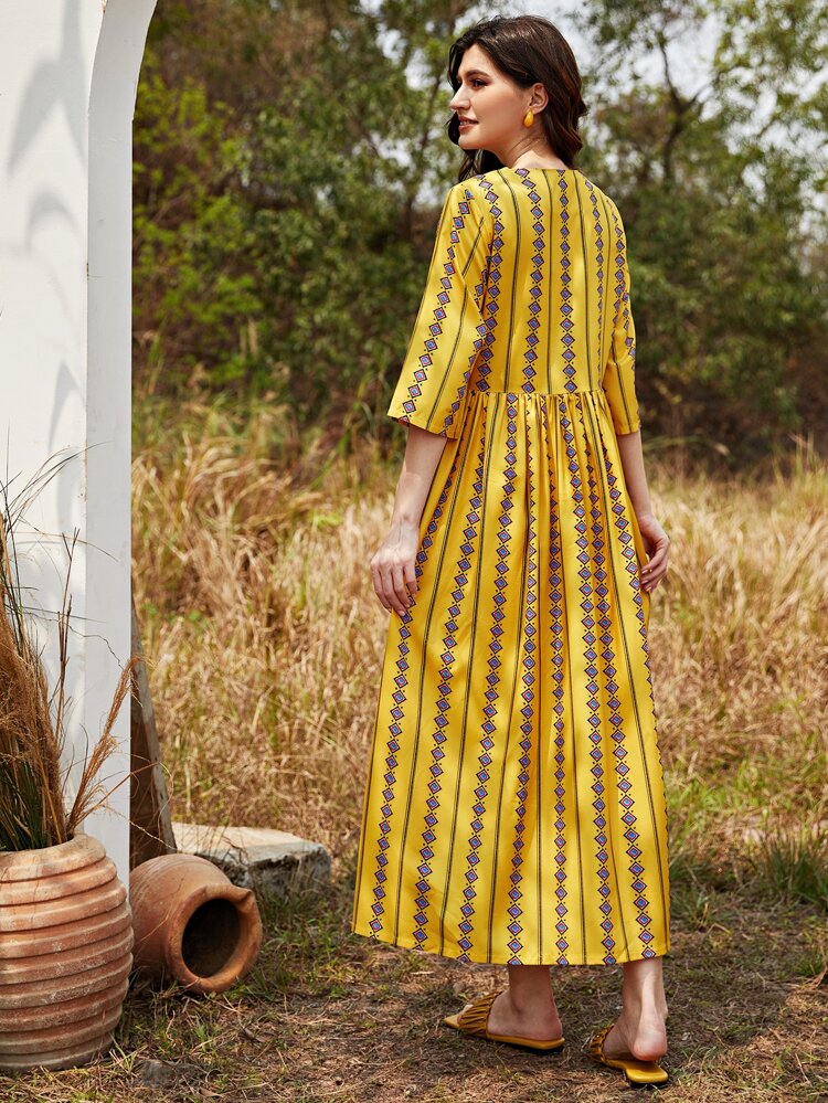 Notch Neck Argyle Print Smock Dress