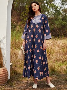 Al Najma Geo Print Notch Neck Tunic Dress - Navy Blue - View 1