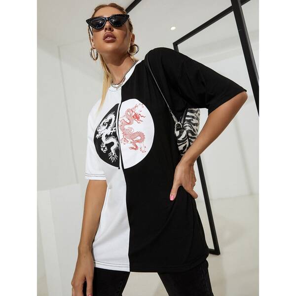 

Chinese Dragon Print Spliced Tee, Black and white