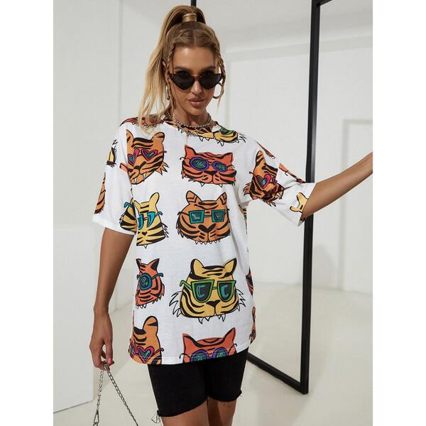 

Drop Shoulder Cartoon Graphic Longline Tee, Multicolor
