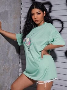 Plus Size Floral Drop Shoulder Tee