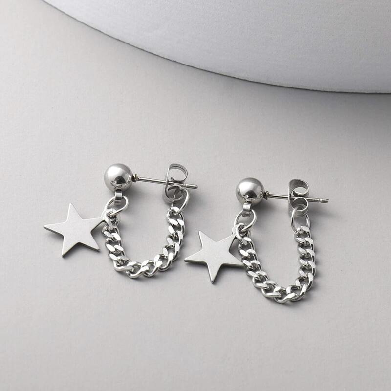 

Star Chain Earrings, Silver