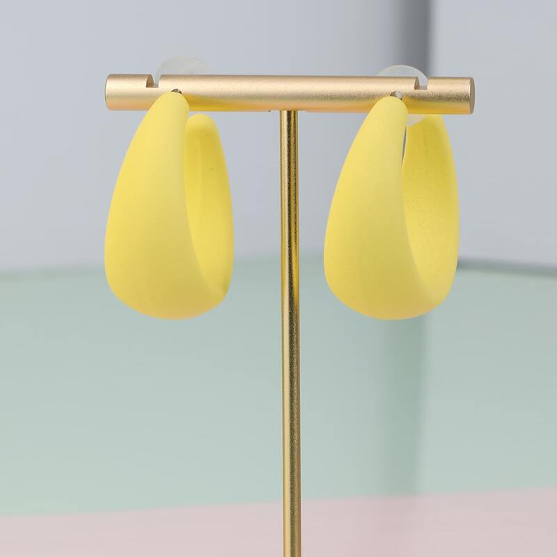

Simple Hoop Earrings, Yellow