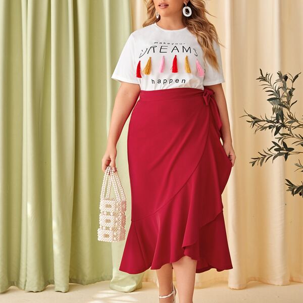 

Plus Letter Graphic Tassel Detail Tee & Wrap Tie Side Skirt Set, Red and white