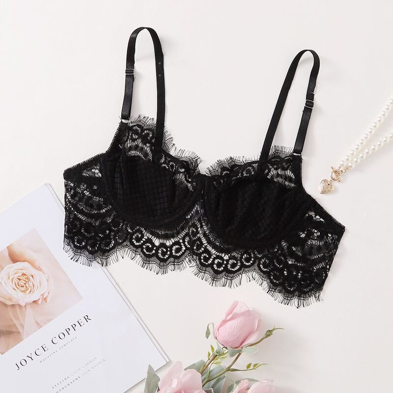 

Floral Lace Underwire Bra, Black